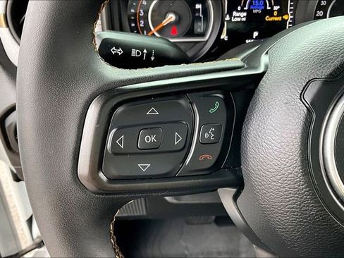 Used 2024 Jeep Wrangler Willys image 10