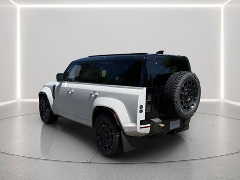 Used 2023 Ford F150 Raptor image 3