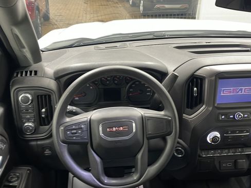 Used 2023 GMC Sierra 1500 Pro w/ Graphite Edition AWD/4WD image 3