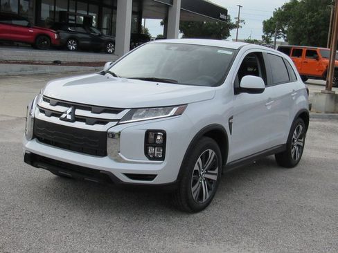 New 2025 Mitsubishi Outlander Sport ES image 6