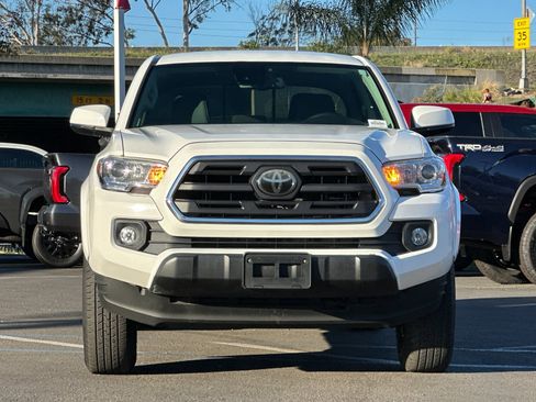 Used 2019 Toyota Tacoma SR5 image 7