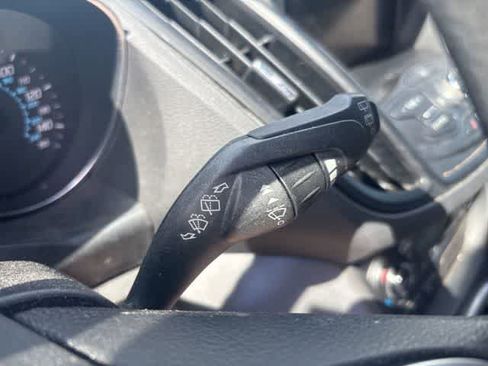 Used 2013 Ford Escape SE FWD image 14
