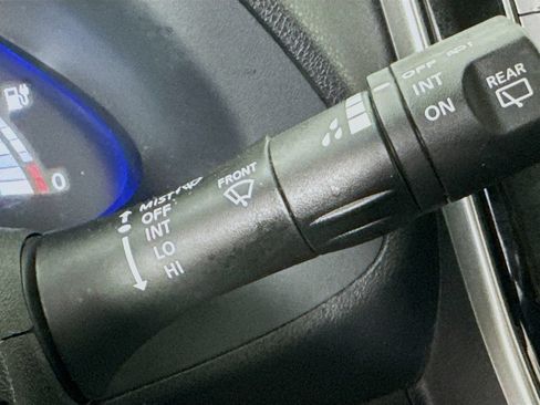 Used 2014 Nissan Leaf SL w/ Premium Package FWD image 15