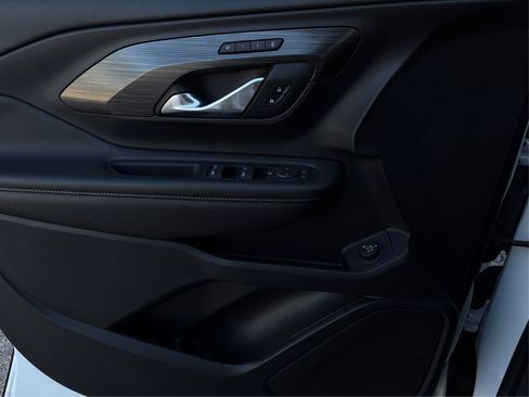 Used 2023 GMC Terrain SLT w/ Elevation Edition image 21