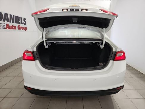Used 2024 Chevrolet Malibu LT FWD image 30