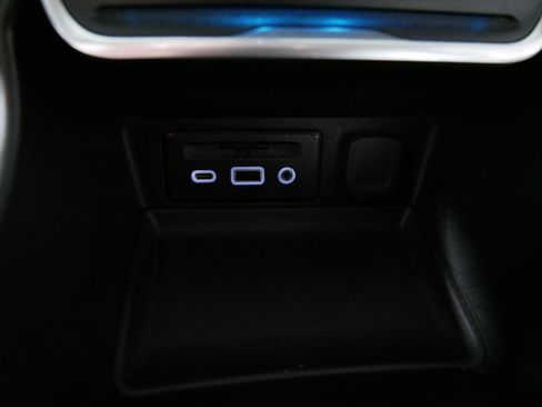 Used 2018 GMC Terrain Denali w/ Advanced Safety Package AWD/4WD image 32