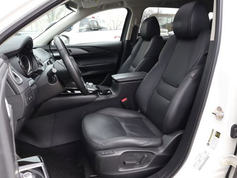 Certified 2023 MAZDA CX-9 Touring Plus image 8