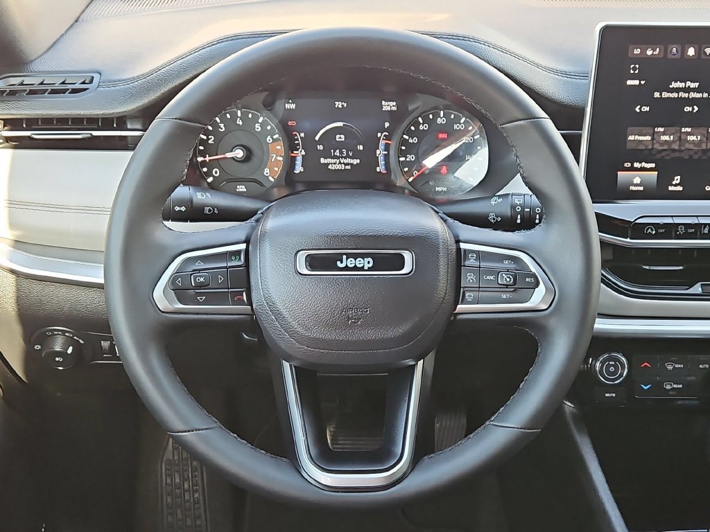 Used 2025 Jeep Compass Limited AWD/4WD image 23