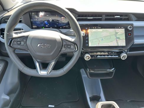 New 2027 Chevrolet Bolt LT w/ Comfort Package image 8