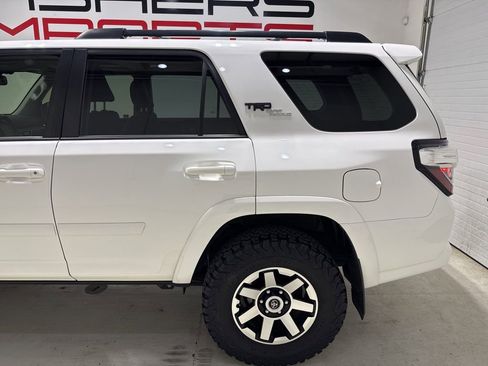 Used 2020 Toyota 4Runner TRD Off-Road Premium w/ Moonroof Package image 6