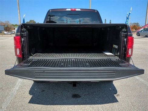 Used 2020 Ford F150 Lariat image 13