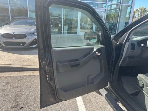 Used 2007 Nissan Xterra S w/ Utility Pkg image 9