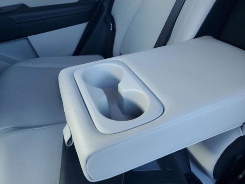 Certified 2024 Kia Sportage EX image 10