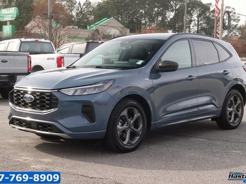 Used 2024 Ford Escape ST-Line w/ Tech Pack #1 image 3