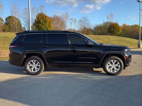 Used 2022 Jeep Grand Cherokee L Limited image 4