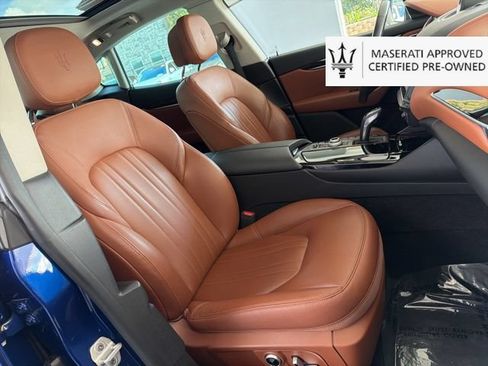 Used 2022 Maserati Levante GT AWD/4WD image 18