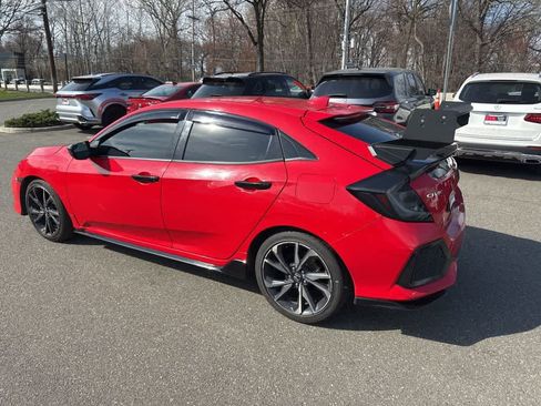 Used 2018 Honda Civic Sport image 30