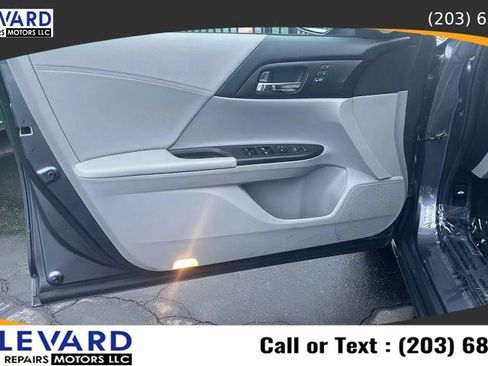 Used 2013 Honda Accord EX-L image 23