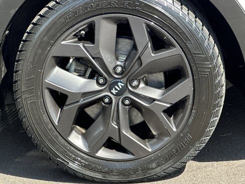 Used 2020 Kia Sportage S image 31