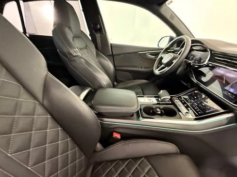 Used 2024 Audi SQ8 Premium Plus w/ Executive Package AWD/4WD image 40
