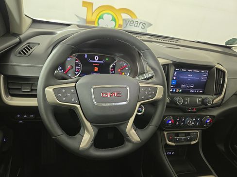 Certified 2024 GMC Terrain Denali w/ Black Diamond Edition AWD/4WD image 14