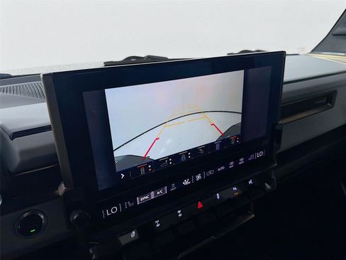 Used 2023 GMC Hummer EV Edition 1 AWD/4WD image 17