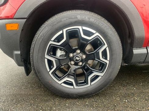 Certified 2025 Ford Bronco Sport Outer Banks w/ Outer Banks Tech Package+ image 11