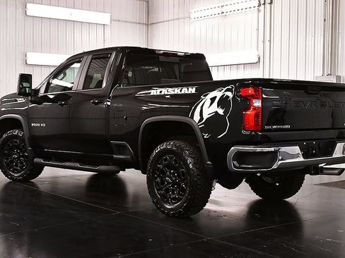 Used 2024 Chevrolet Silverado 2500 LT w/ All Star Edition AWD/4WD image 5
