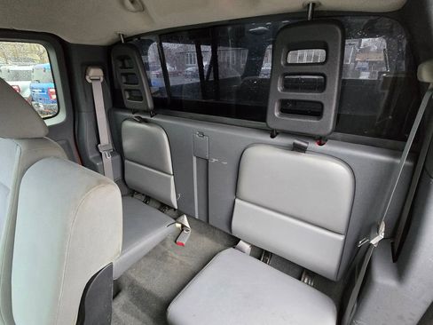 Used 2006 Dodge Dakota ST image 17