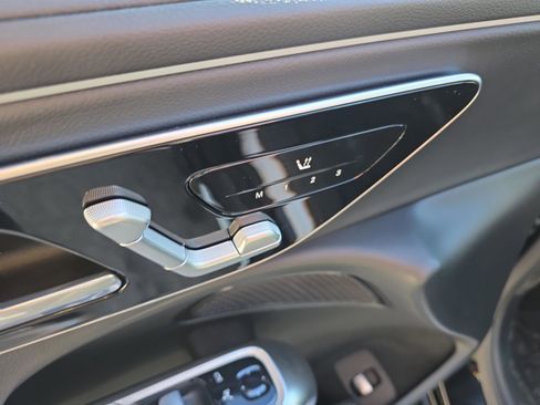 Used 2026 Mercedes-Benz E 350 Sedan image 19