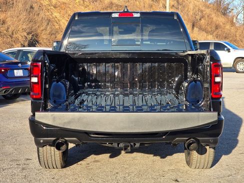 New 2026 RAM 1500 Big Horn AWD/4WD image 14