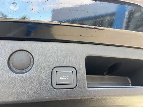 New 2026 Chevrolet Equinox RS w/ Convenience Package III image 7