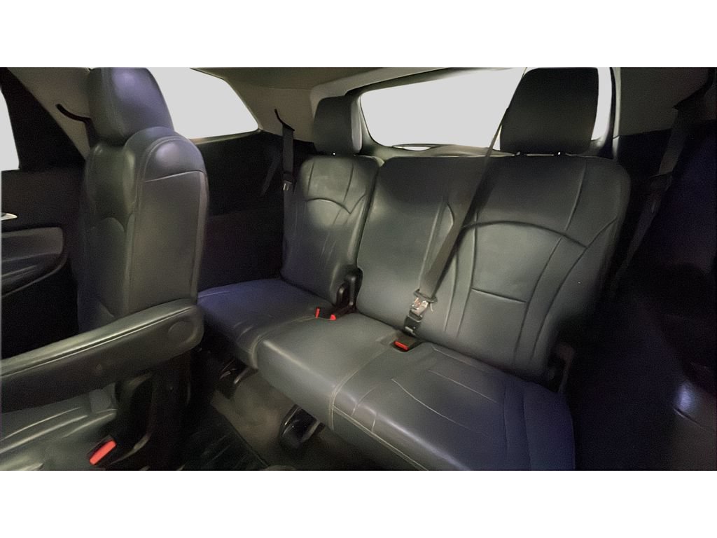 Used 2019 Buick Enclave Essence w/ Experience Buick Package AWD/4WD image 17