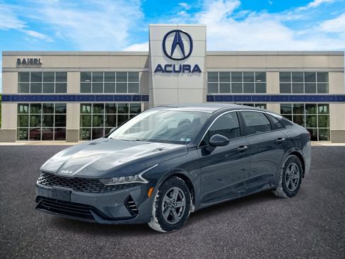 Used 2023 Kia K5 LXS image 1