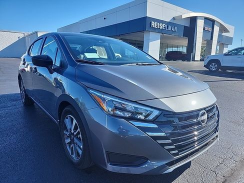 Used 2025 Nissan Versa S w/ S Plus Package image 1