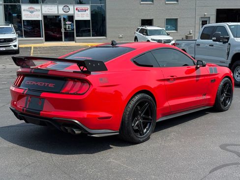 Used 2021 Ford Mustang GT Premium w/ GT Performance Package RWD image 4