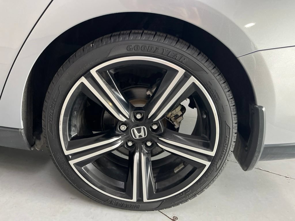 Used 2025 Honda Accord Sport image 15