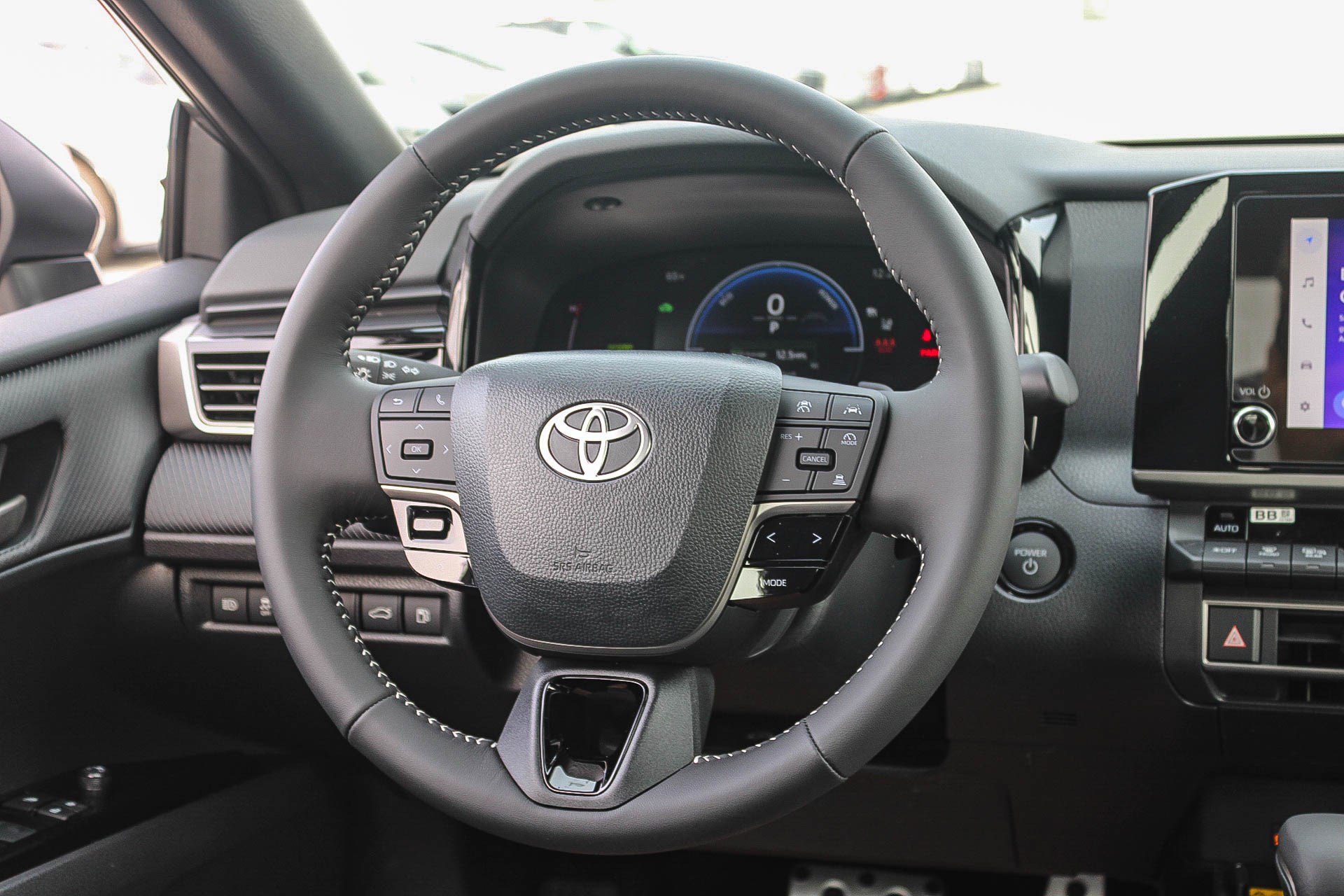 New 2026 Toyota Camry SE FWD image 18