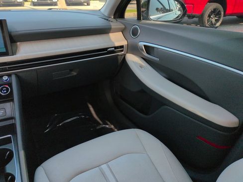 Used 2024 Hyundai Sonata SEL FWD image 15