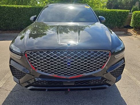 Used 2025 Genesis GV70 2.5T w/ Sport Prestige Package AWD/4WD image 3