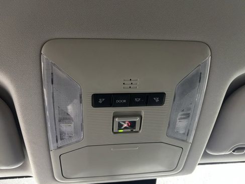 Used 2025 Toyota RAV4 LE image 28