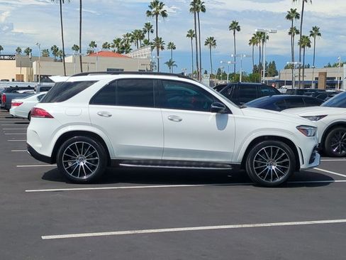Used 2021 Mercedes-Benz GLE 450 4MATIC image 4