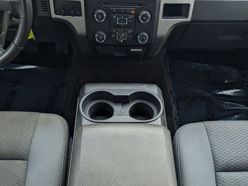 Used 2014 Ford F150 XLT w/ Equipment Group 302A Luxury image 19