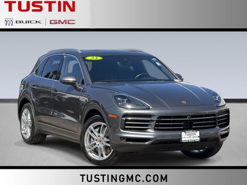 Used 2023 Porsche Cayenne AWD/4WD image 1