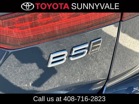 Used 2024 Volvo V60 B5 Cross Country Ultimate AWD/4WD image 13