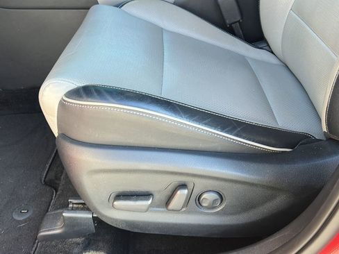 Used 2022 Kia Sportage SX FWD image 16