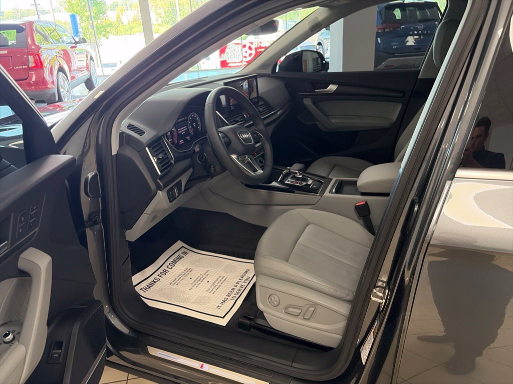 Used 2022 Audi Q5 2.0T Premium Plus AWD/4WD image 12