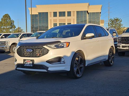 Used 2020 Ford Edge ST w/ Cold Weather Package image 10