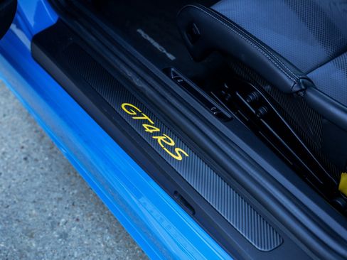 Certified 2023 Porsche 718 Cayman GT4 RS image 17