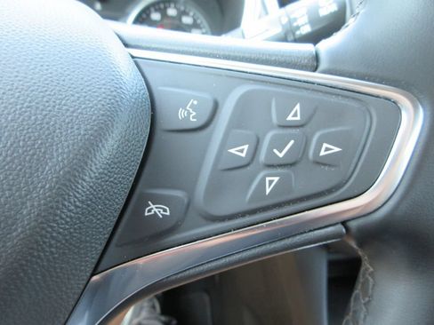 Used 2024 Chevrolet Equinox LT AWD/4WD image 26
